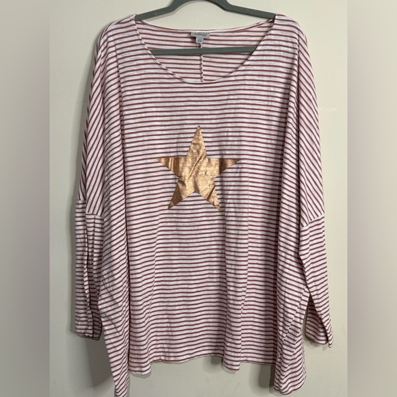Avenue Striped Top with Metallic Gold Star - Picture 3 of 7